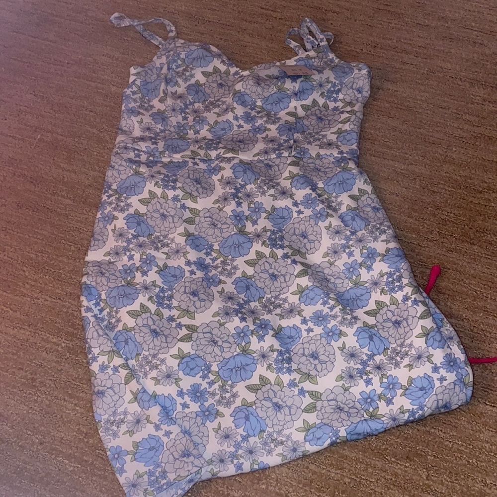 hollister blue floral dress